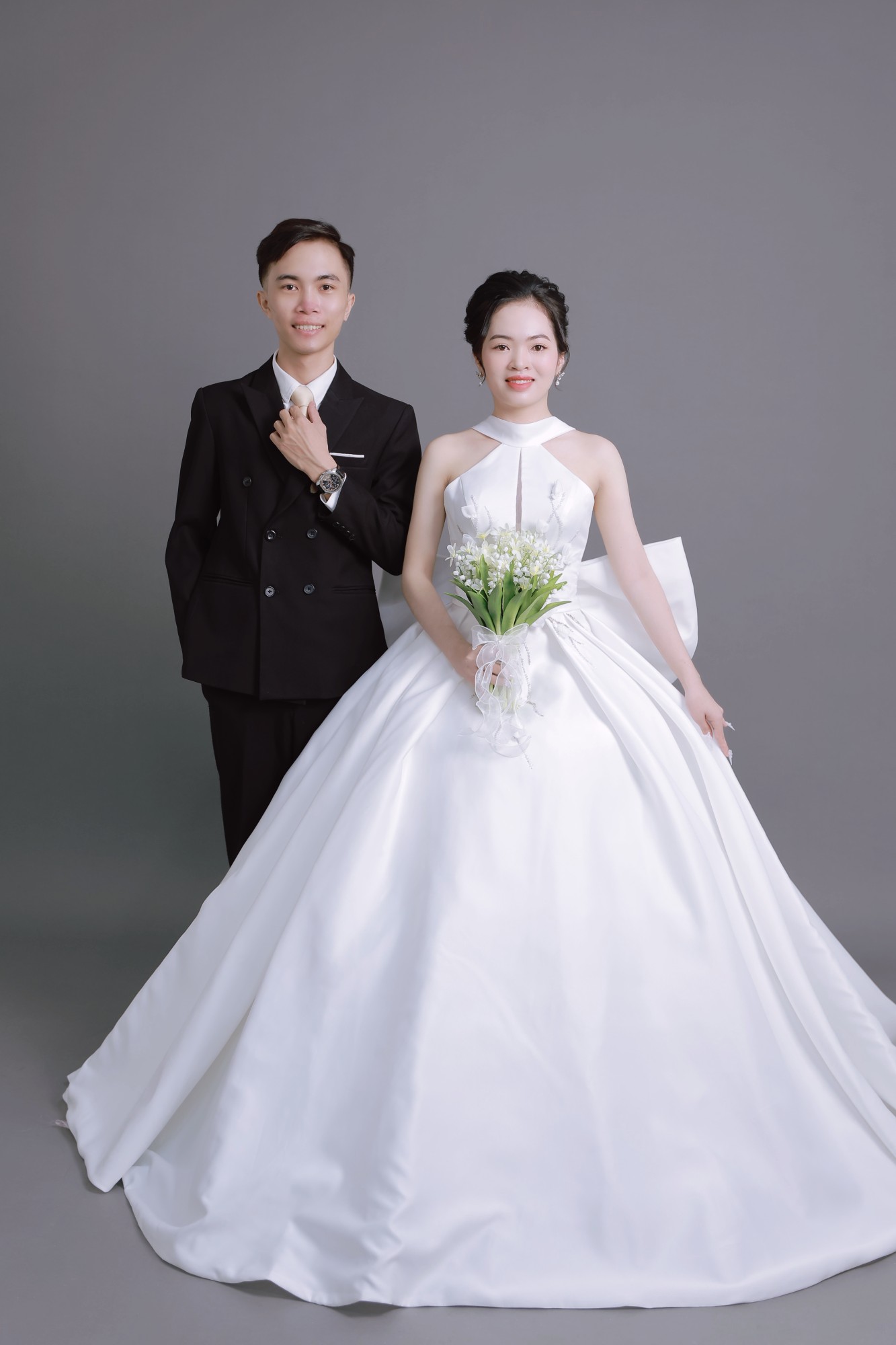 Thiệp cưới online - Chí Nguyễn & Hằng Mơ