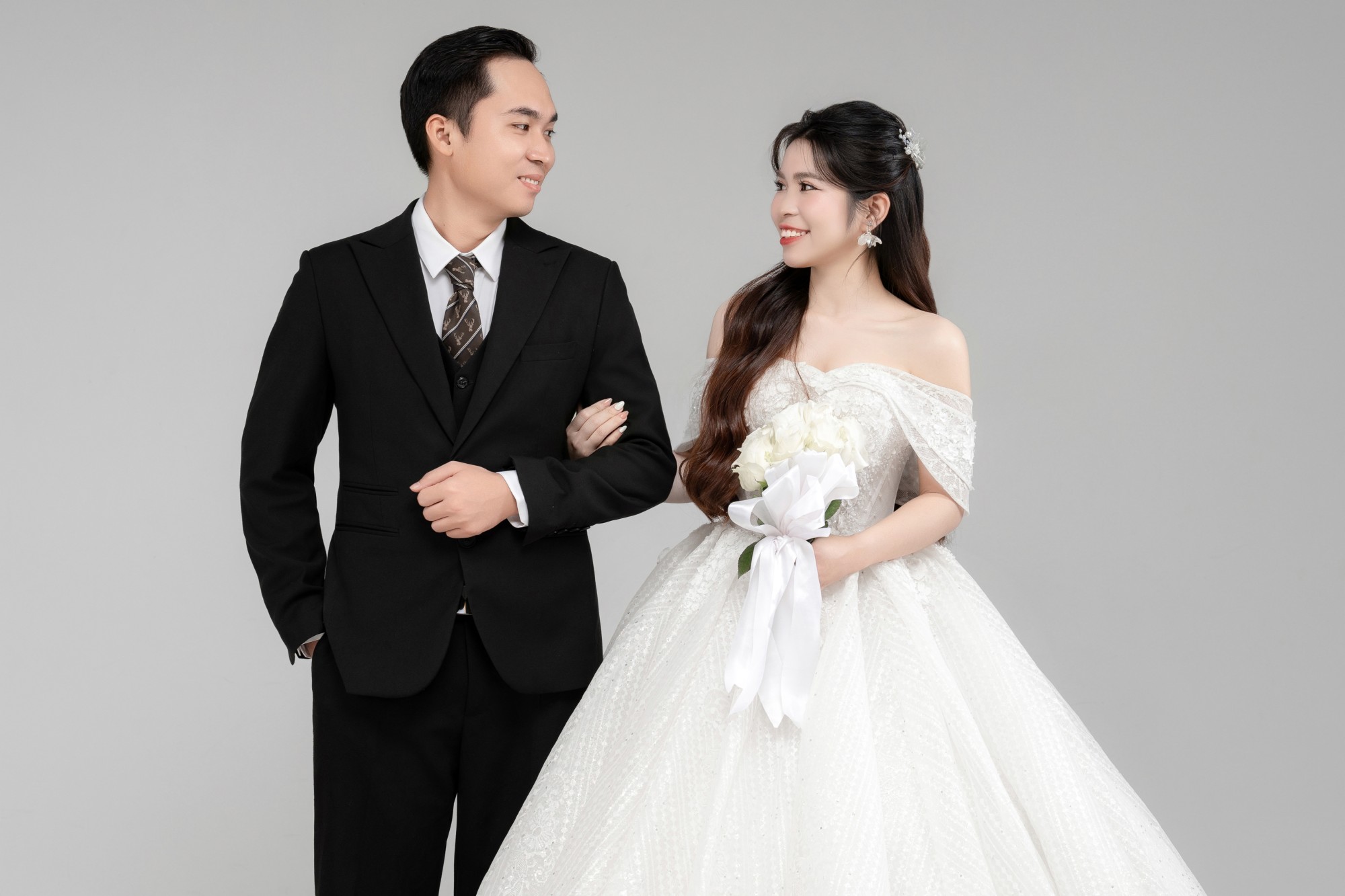 Thiệp cưới online - Đám cưới Hiền & Nguyệt