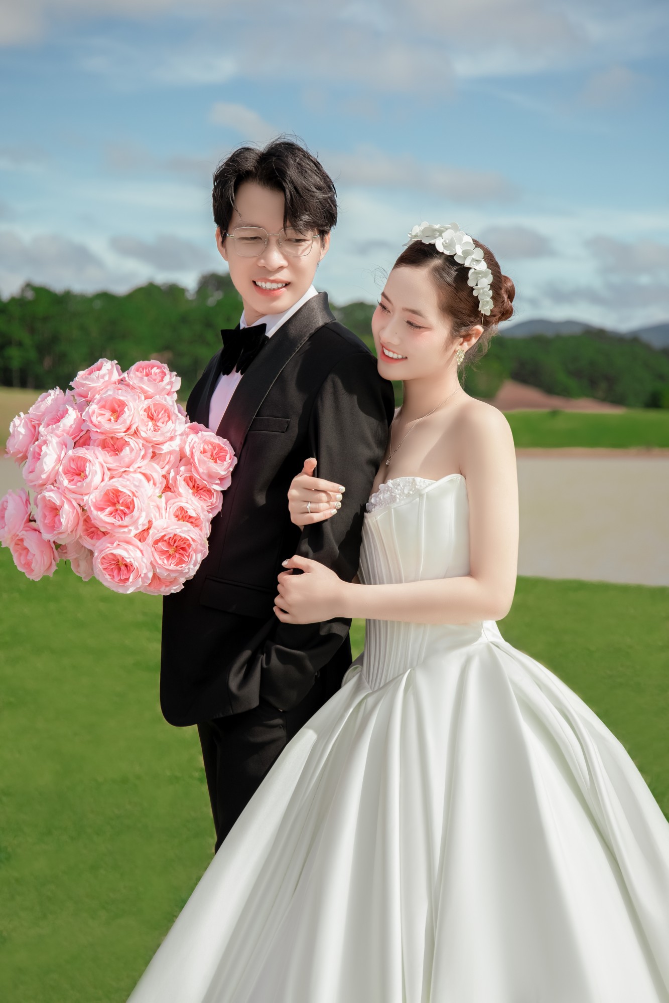 Thiệp cưới online - Quỳnh&Triết