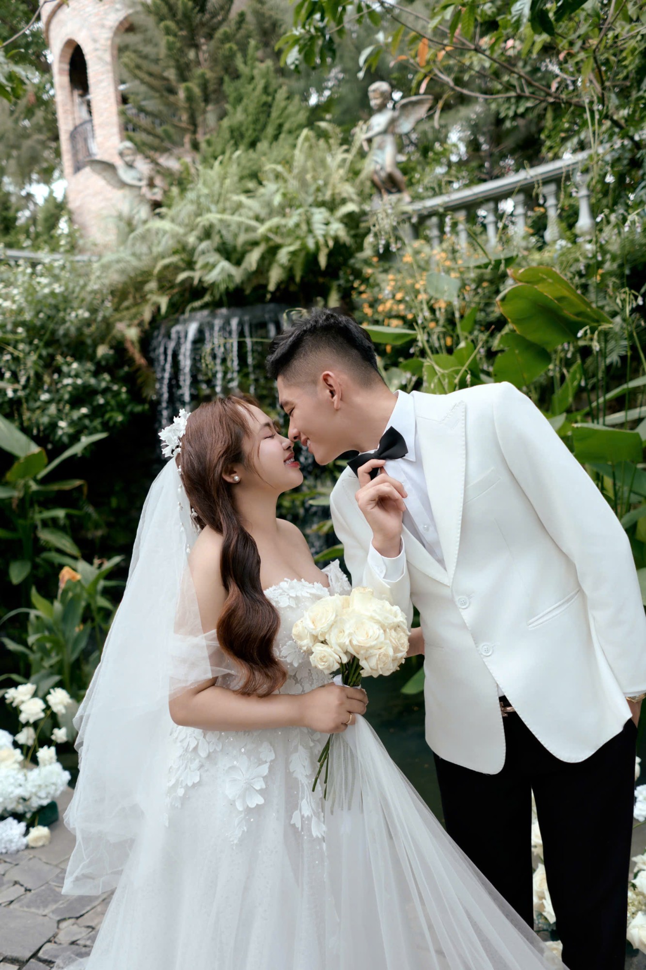 Thiệp cưới online - Đám cưới: Anh & Huyền