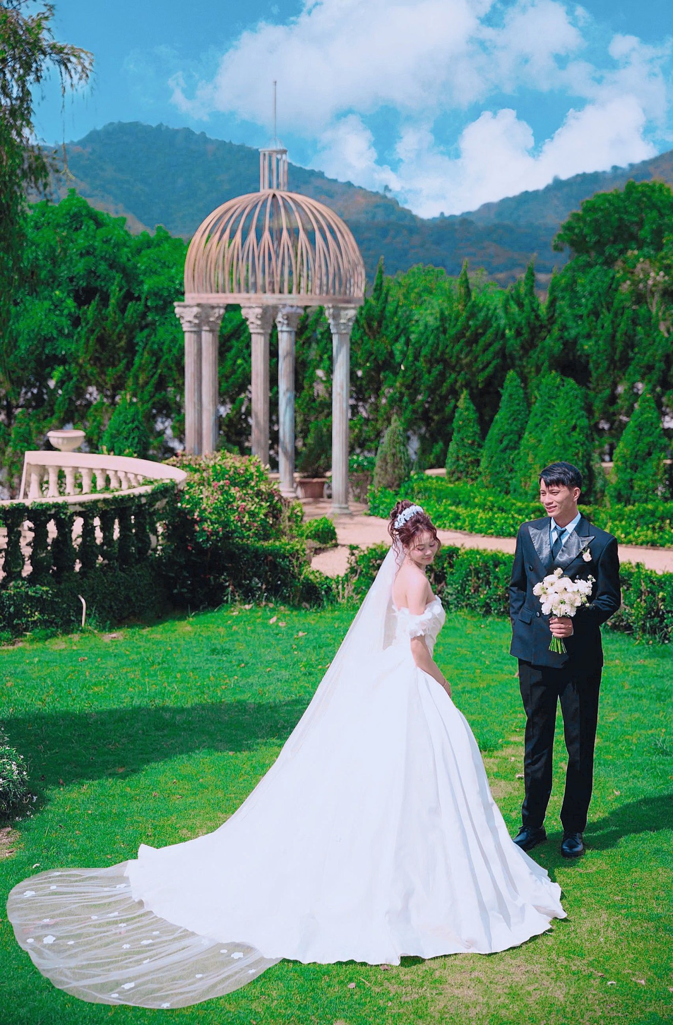 Thiệp cưới online - Sơn hiếu