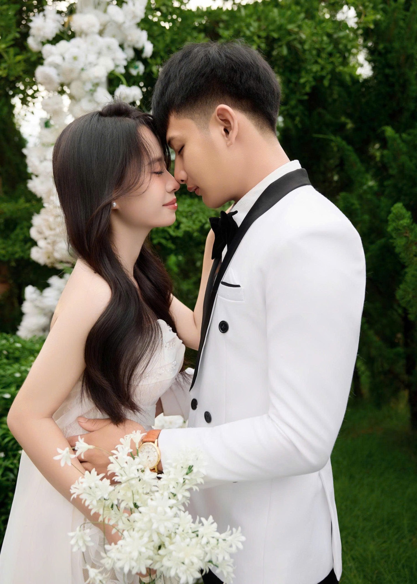 Thiệp cưới online - Lễ Thành Hôn : Văn Qúy& Tuyết Huyền