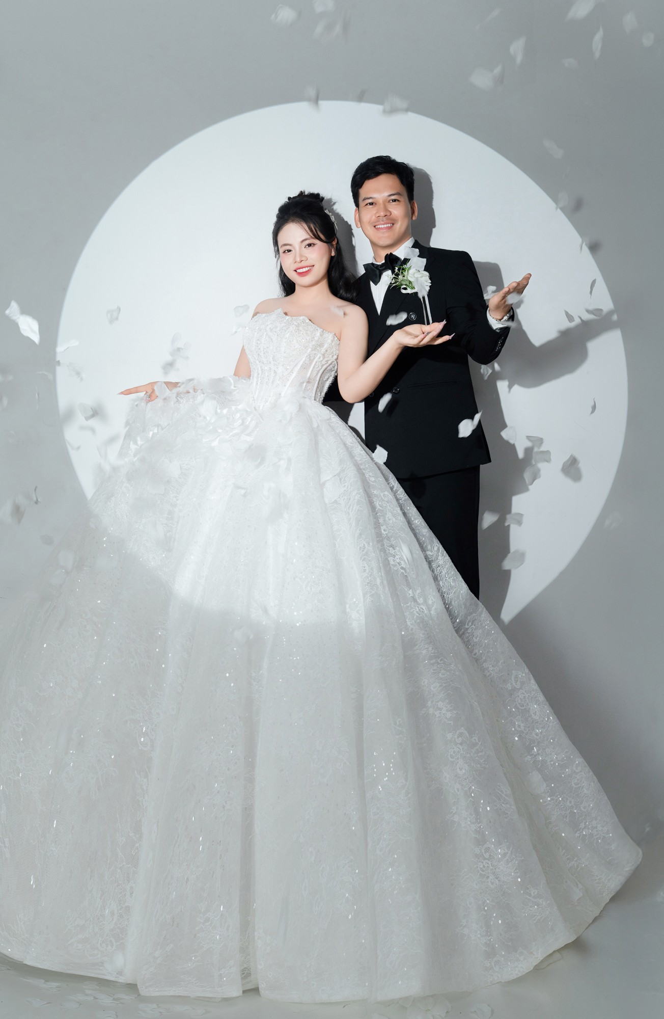 Thiệp cưới online - GÁI KHÁNH & NANG